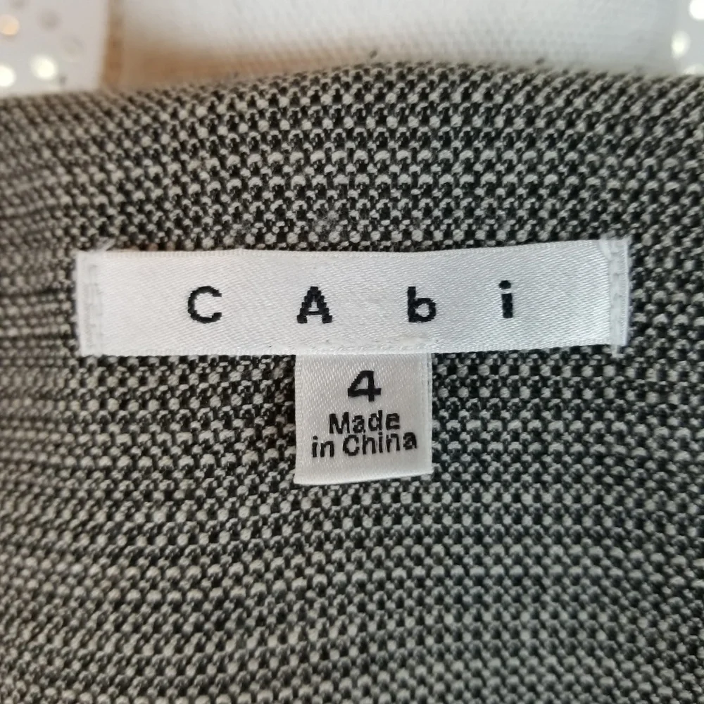 Cabi | Barrista Tweed Blazer | Size 4 - Picture 7 of 8
